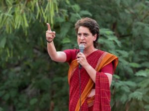 'Second storm of change will bring Indira Priyanka Gandhi, we will form government in 2022'