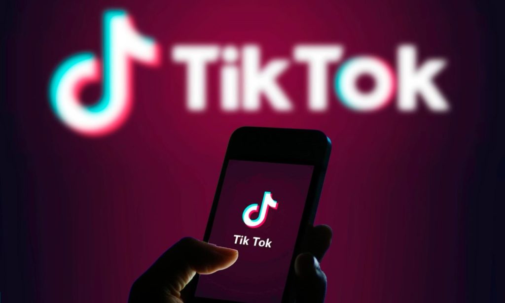 Tiktok is sending your information to China