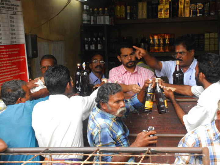 CM who takes care of alcoholics in lockdown